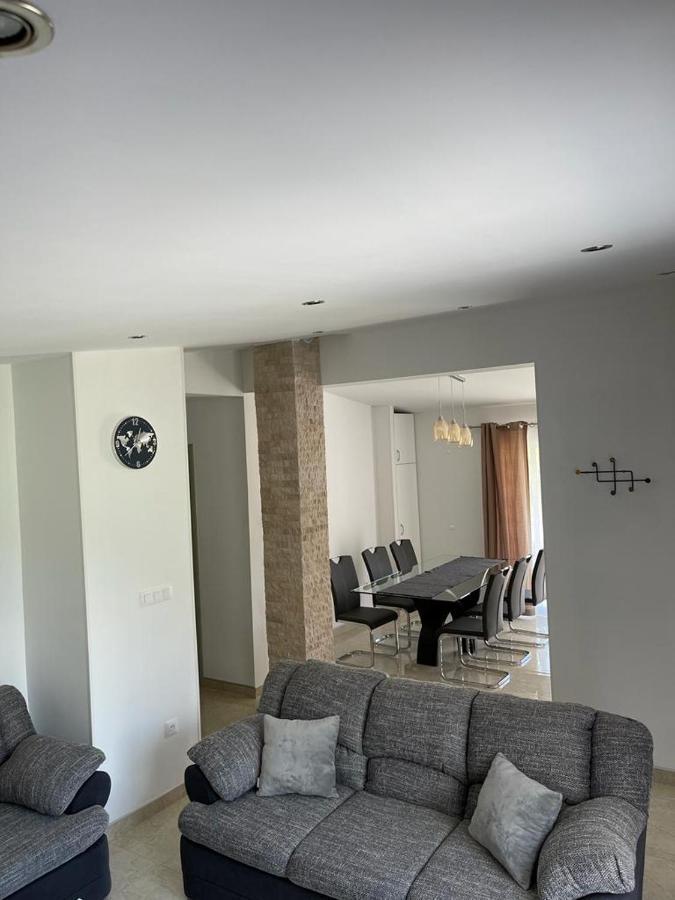 Apartman Nature Zvecanje Zewnętrze zdjęcie